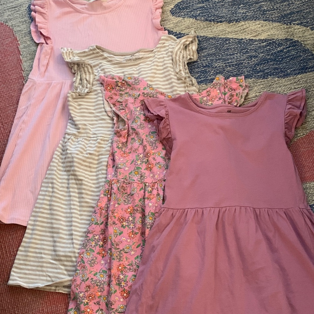 4-pack of ruffle-sleeve dresses
